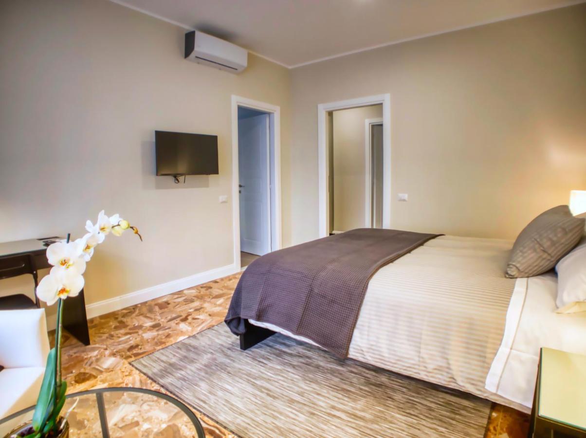 Silia House Napoli Centro Otel Dış mekan fotoğraf